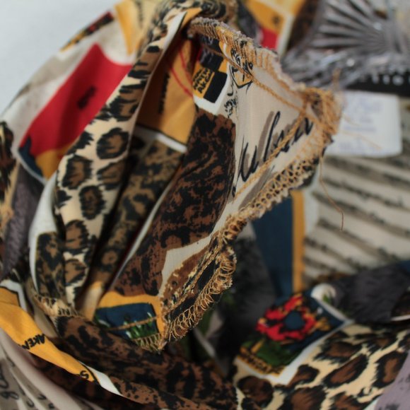 Vintage S. G. Sport Collection Top Women's 1X Busy All Over Print Blouse - Picture 7 of 15